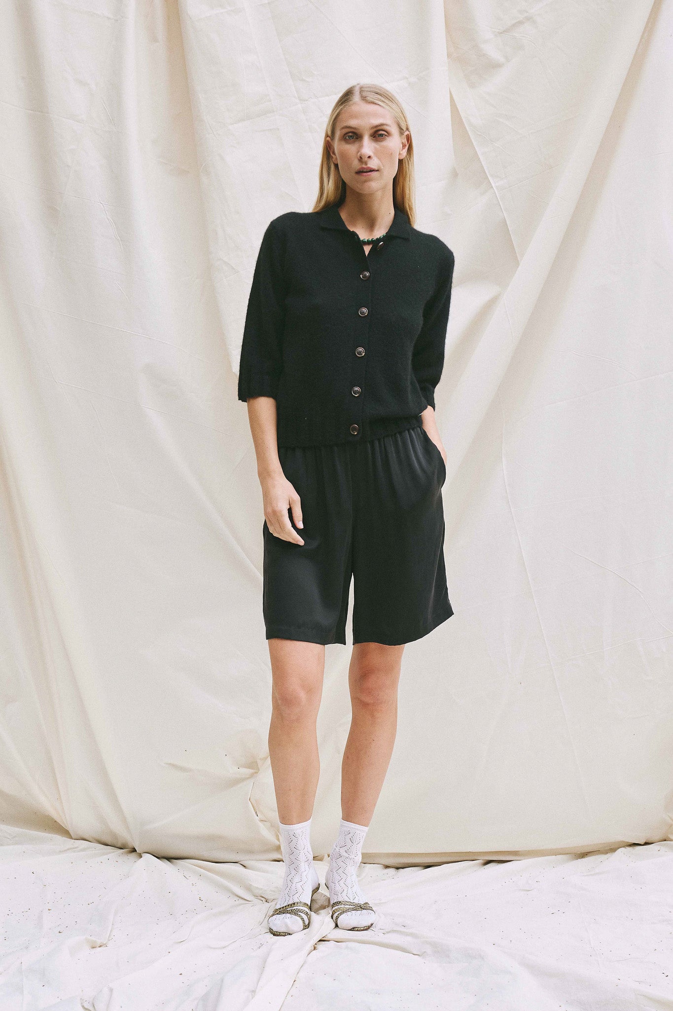 Beta Studios Fro Shorts Shorts Black