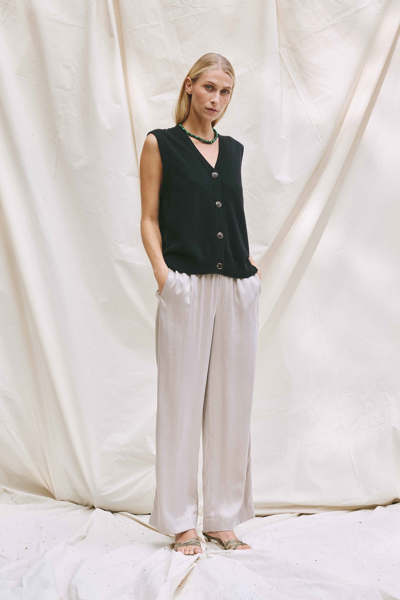 Beta Studios Gemma Pant Pants Grey Sand
