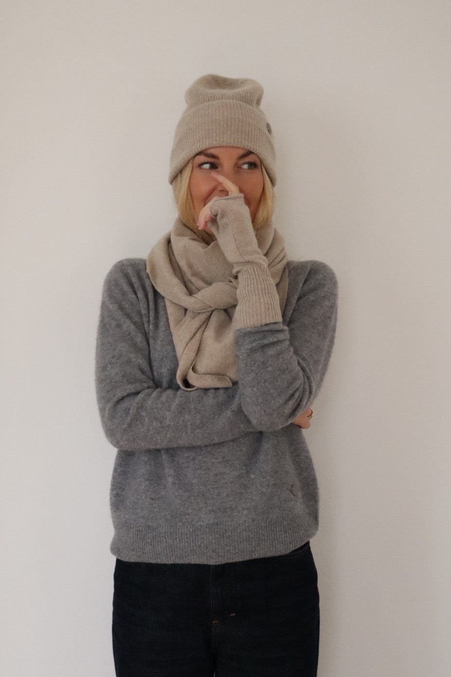 Beta Studios Astrid Beanie Accessories Cashmere Sand Melange