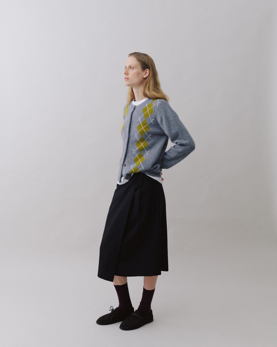 Beta Studios Noelle Cardigan Cashmere Cardigan Derby/Olive/Moon