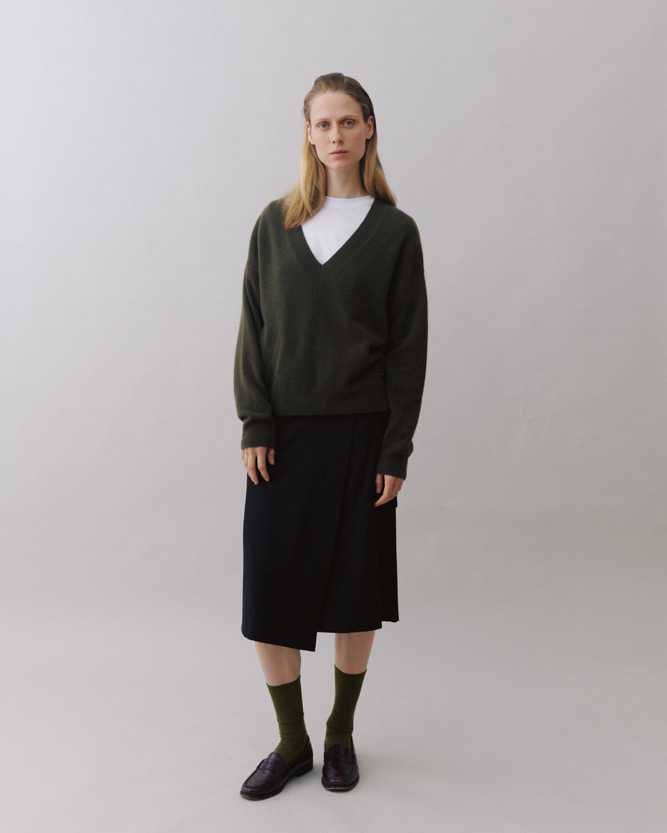 Beta Studios Nova Wool Skirt Skirt Black
