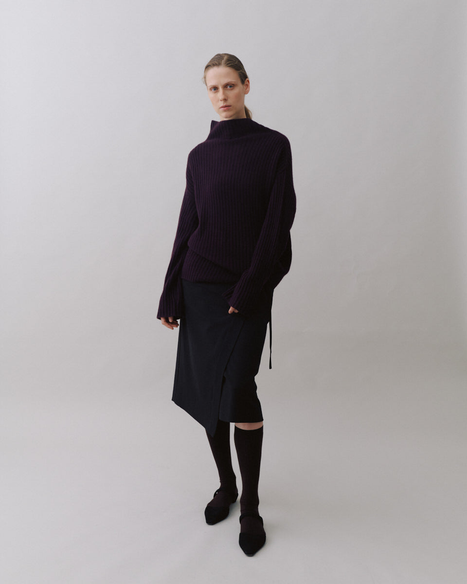 Beta Studios Nova Wool Skirt Skirt Black