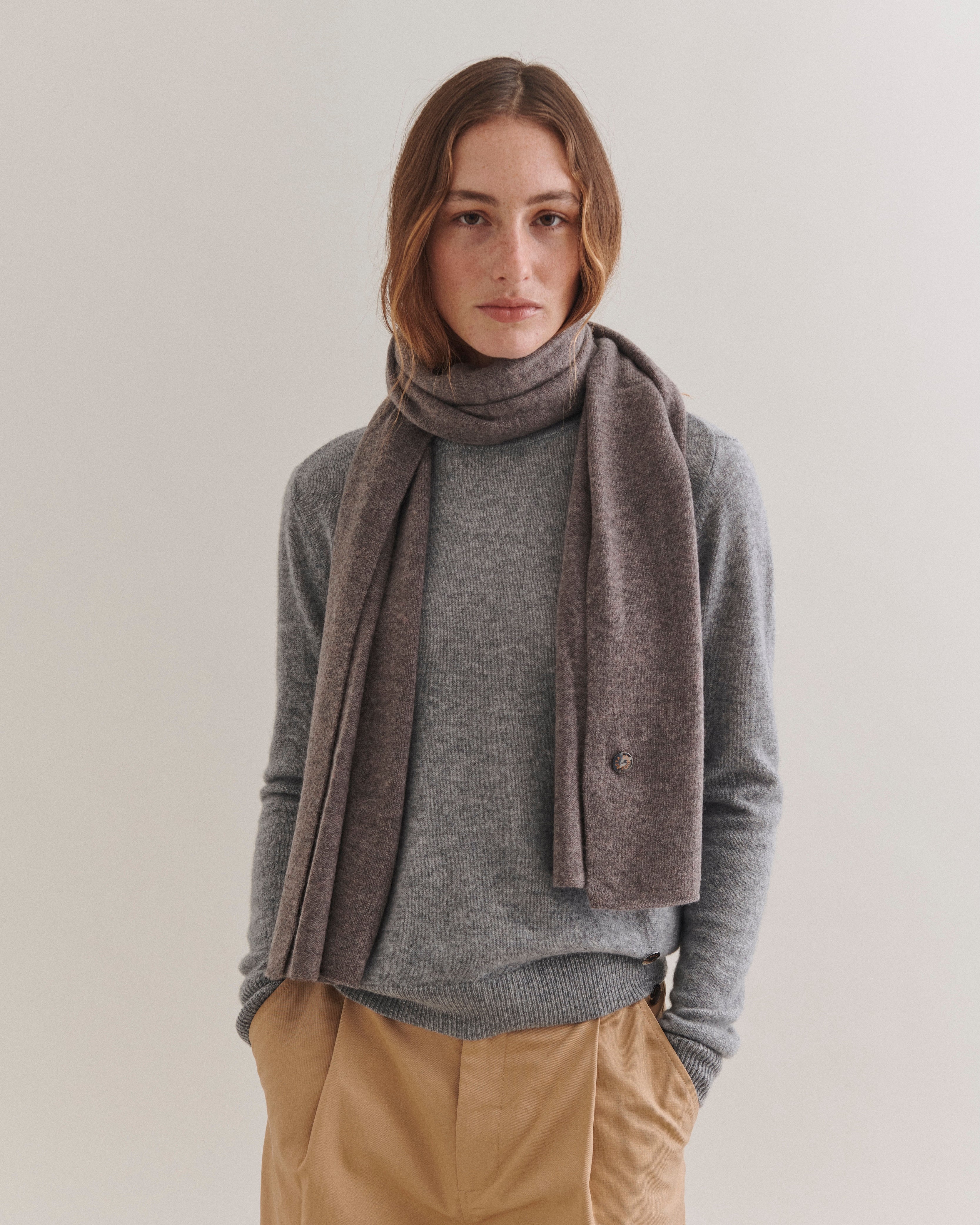 Beta Studios Aja Long Scarf Accessories Cashmere Mole