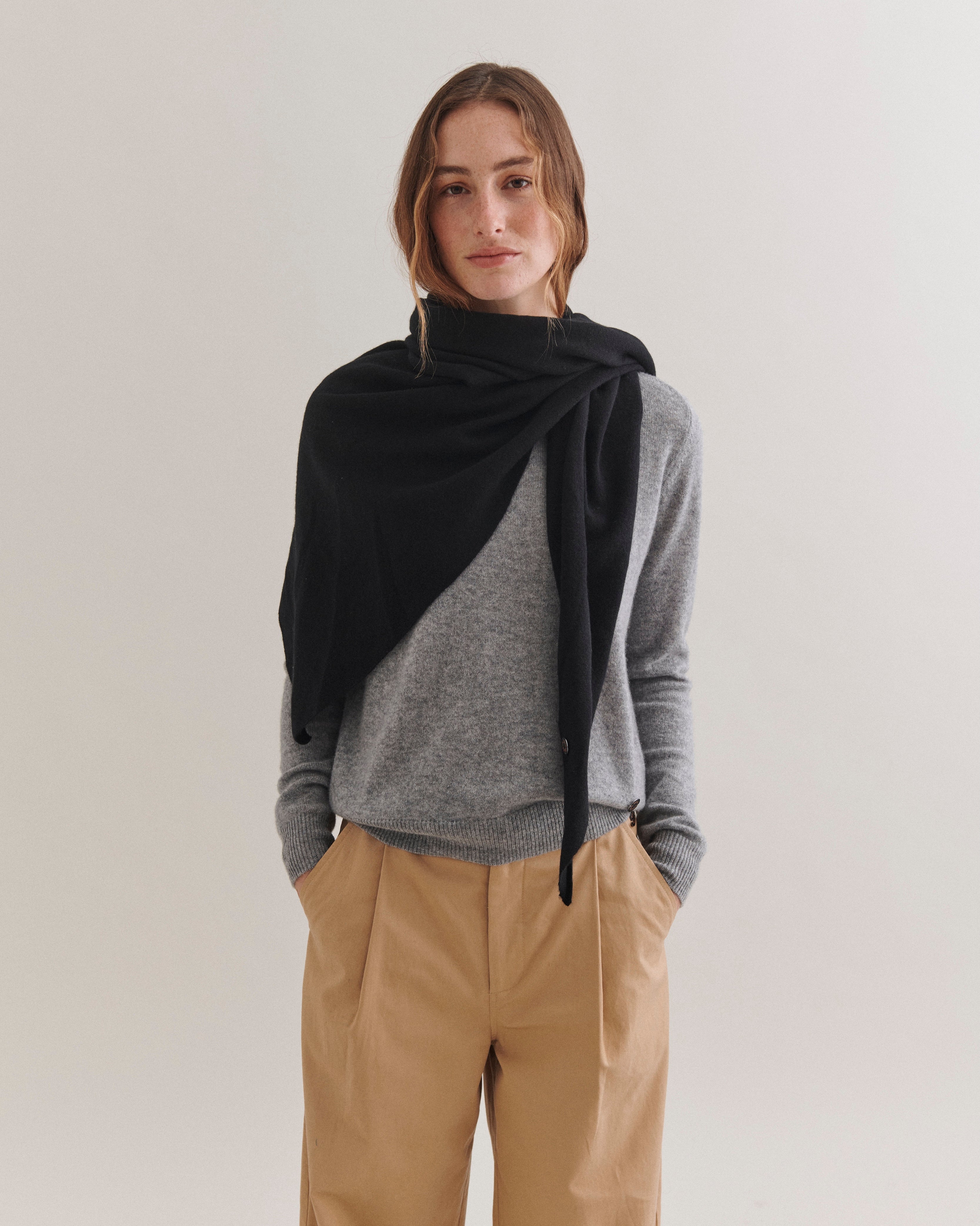 Beta Studios Alexa Big Triangle Scarf Accessories Cashmere Black