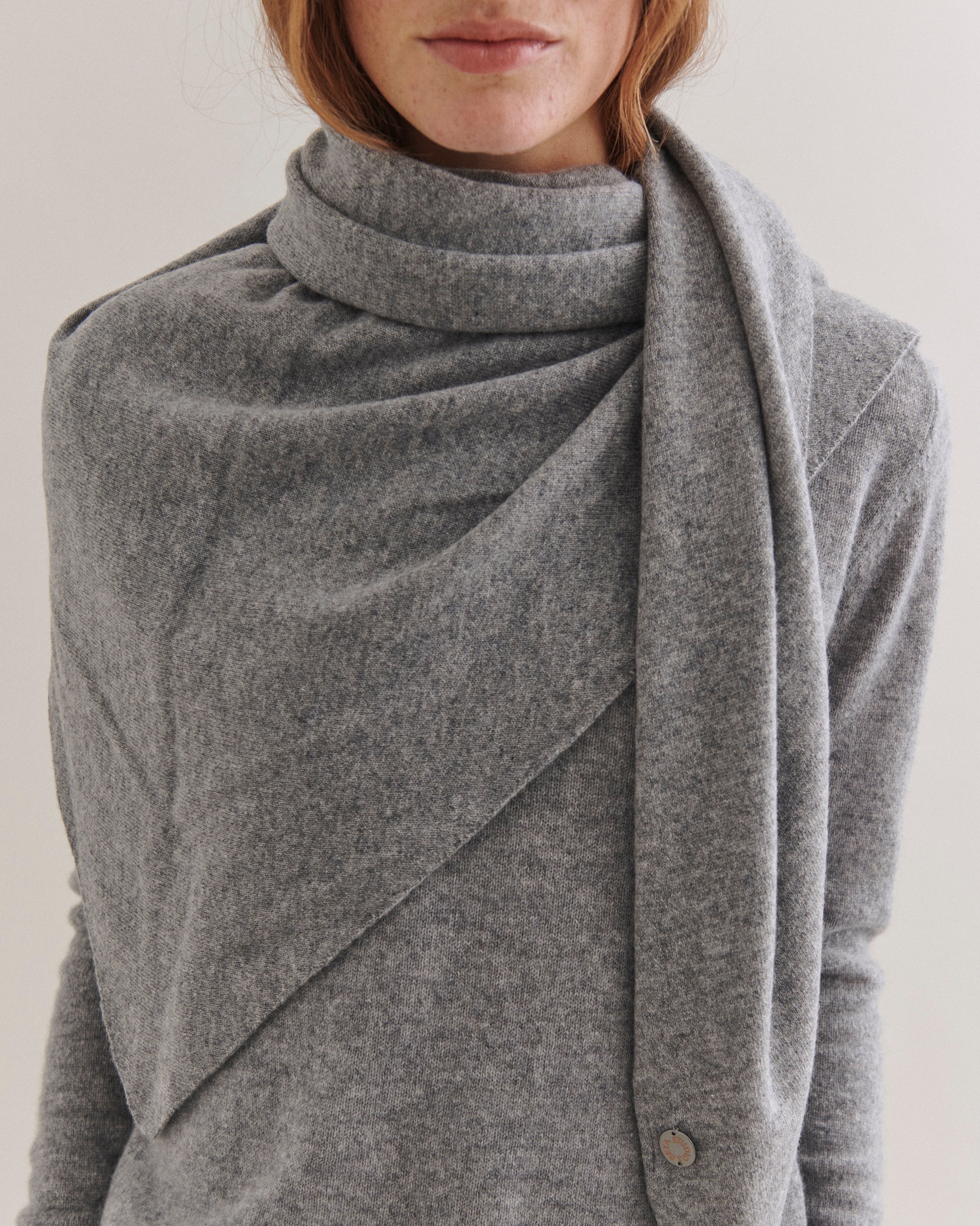 Beta Studios Alexa Big Triangle Scarf Accessories Cashmere Grey Melange