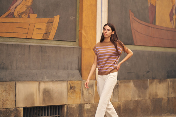 Beta Studios Bette Stripe Cashmere Tee Cashmere Tops Camel/Iris